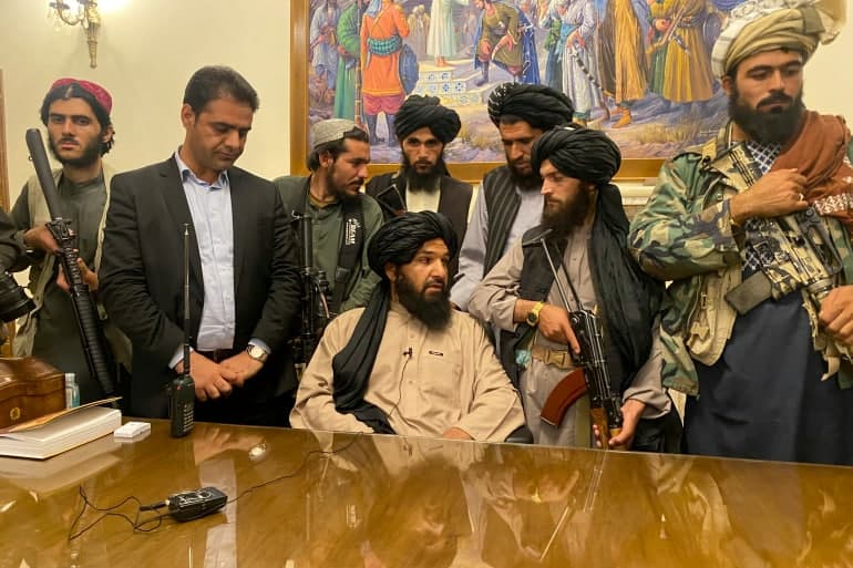 Taliban” Kabildə prezident sarayına necə daxil olub? – ANBAAN VİDEO
